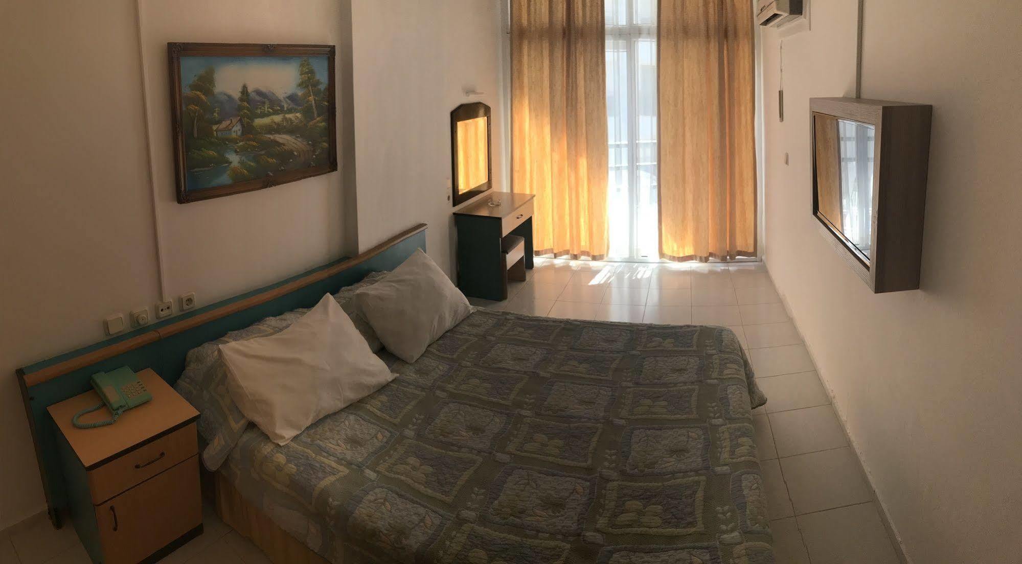 فندق سيرين ساري مرمريس المظهر الخارجي الصورة